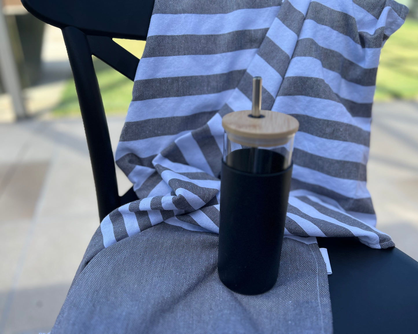 Glass smoothie cup