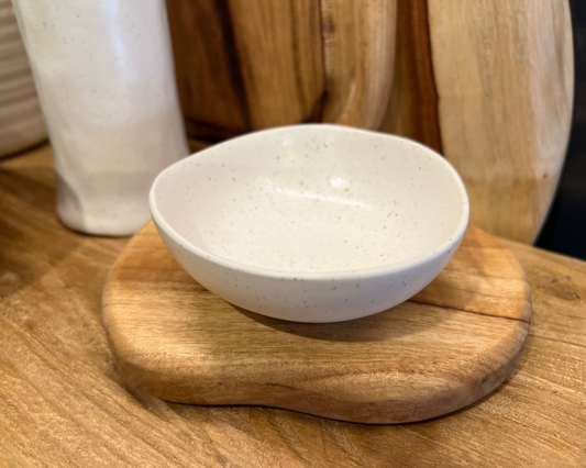 Condiment bowl - white fleck