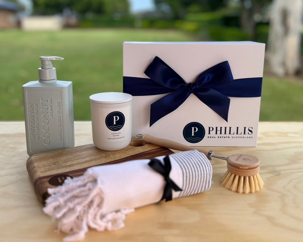 Happy Home  - Phillis