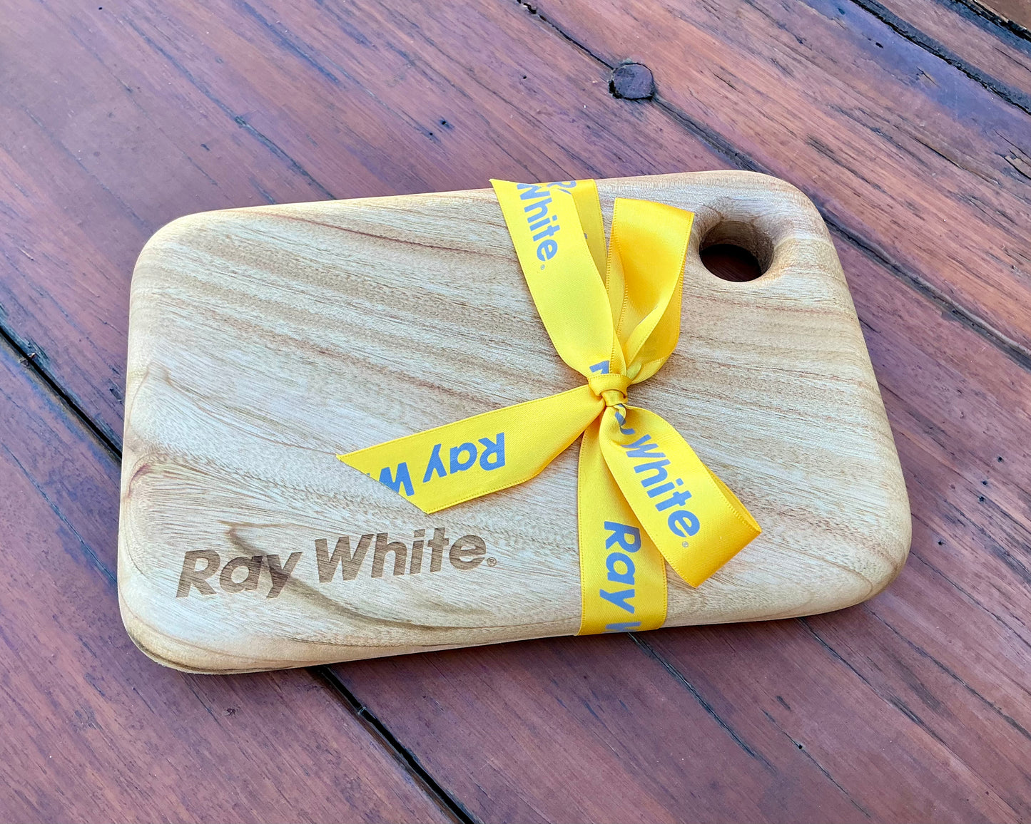 RW Picnic Board with laser engraved logo